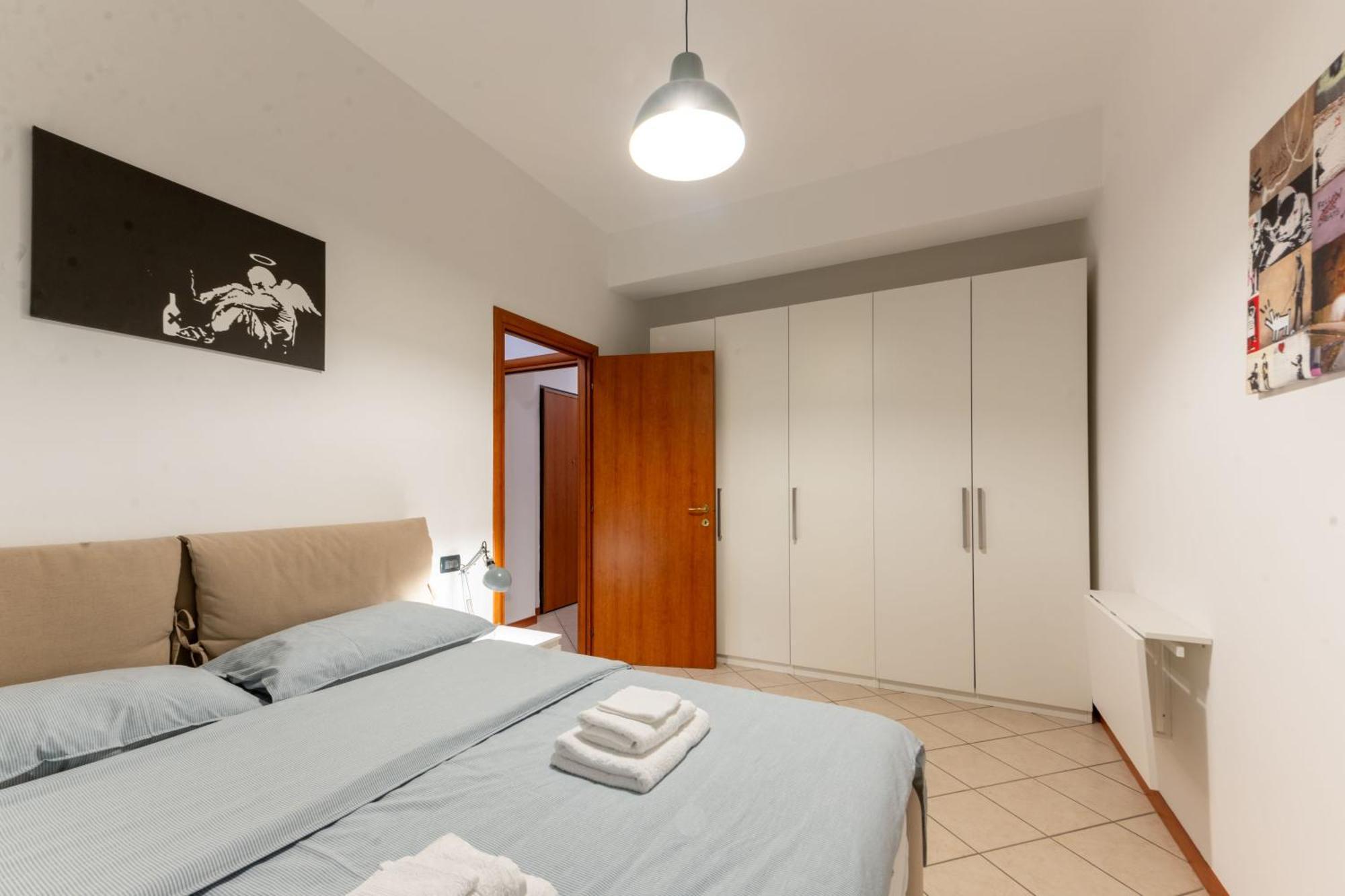 Holiday Apartment - Brescia Centro - Parcheggio Privato Exterior photo
